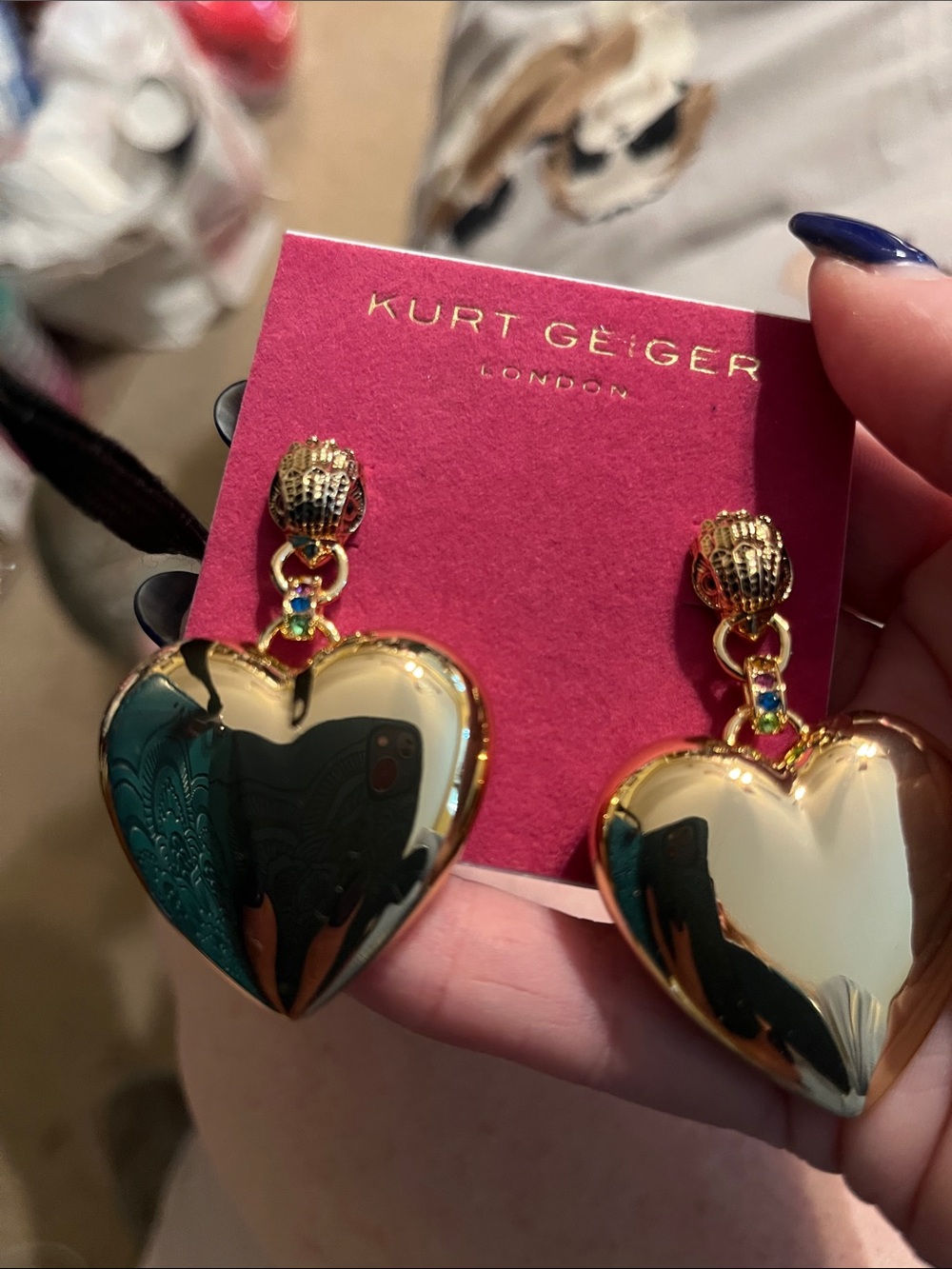 NWT Kurt Geiger Gold Heart Drop Earrings with Dark Green Inset - Picture 2 of 12
